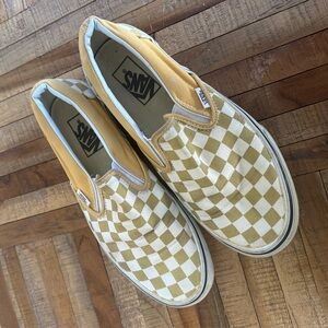 Vans sneakers, mustard yellow, used condition but can be cleaned up